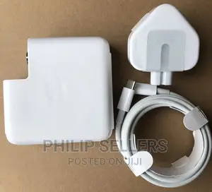 Apple 61W USB-C Power Adapter for Macbook Series