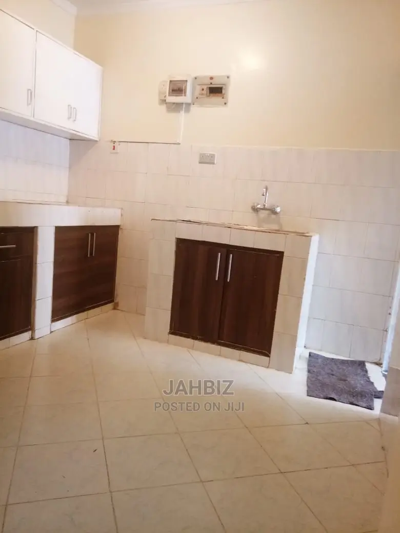 3bdrm Bungalow in 5 Star, South C for sale