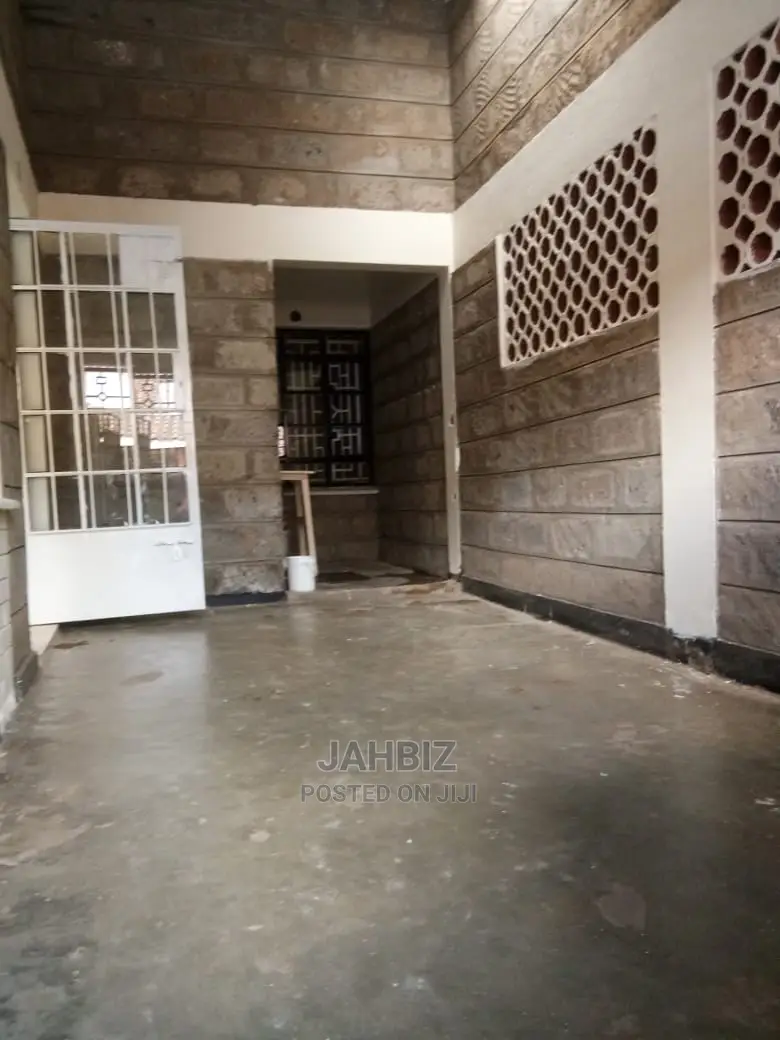 3bdrm Bungalow in 5 Star, South C for sale