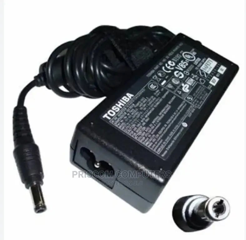 Toshiba L855, L875, L875D, L55, L75, P55T Charger Adapter