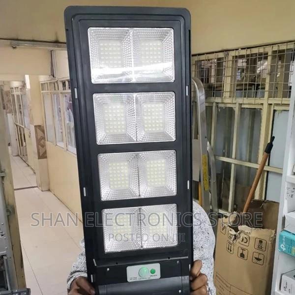 Finest Quality 200w Solar Street Light* - main view