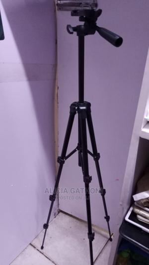 Phone Tripod Stand - main view