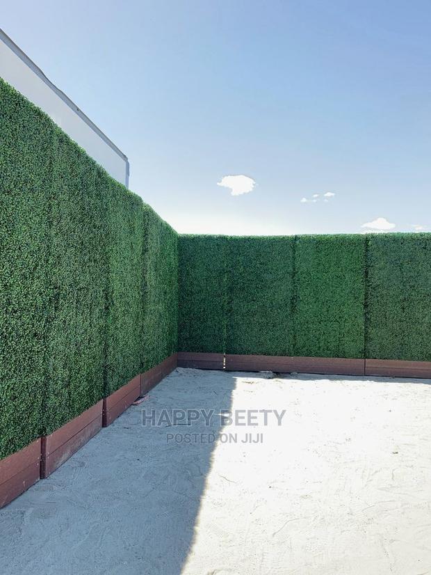 Artificial Back Drop Wall Panel/Hedge Board - main view