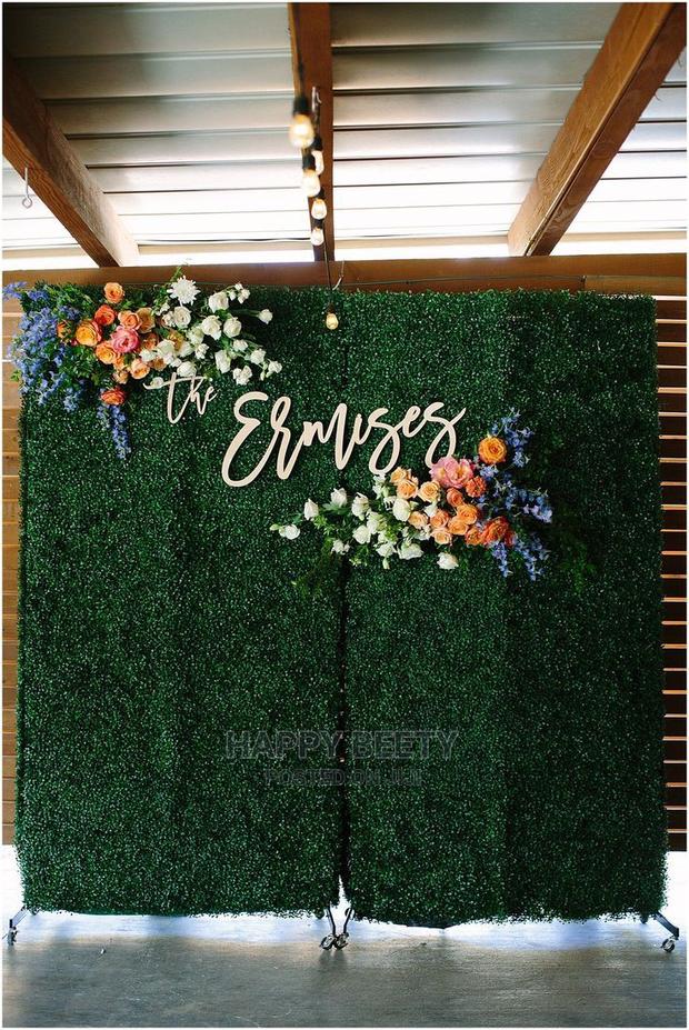 Artificial Hedges/Backdrop Wall Panels - thumbnail 3