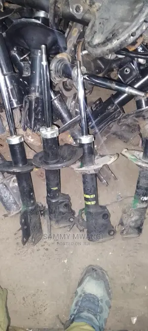 Toyota Probox, Sienta Front Shocks