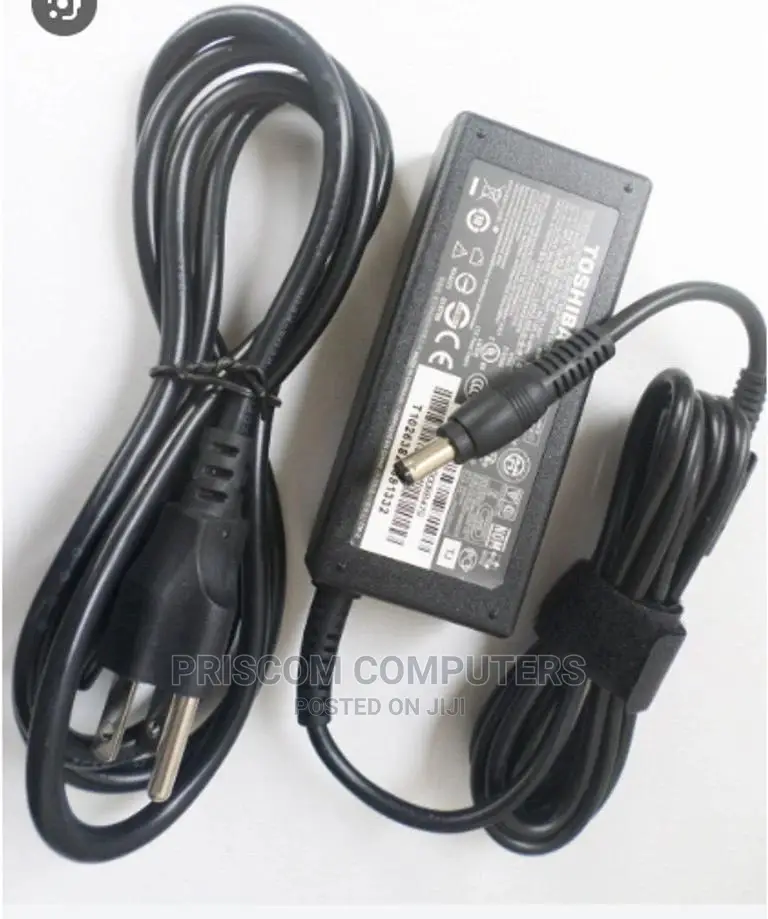Toshiba C855, L655, L745, P50, C855D, C55D Charger Adapter