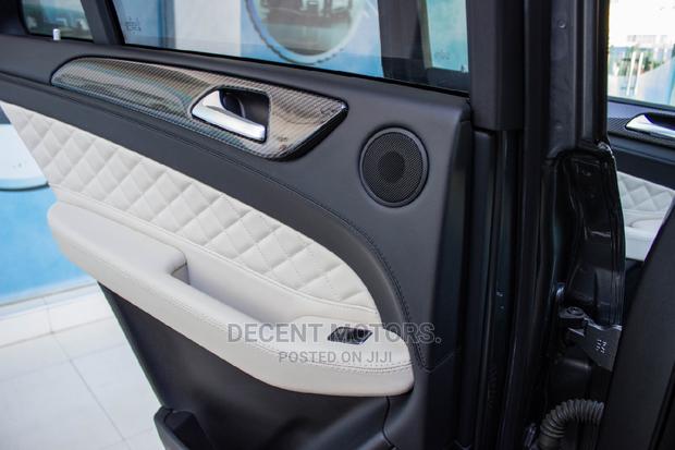 Mercedes-Benz GLE43 2018 Gray - thumbnail 17