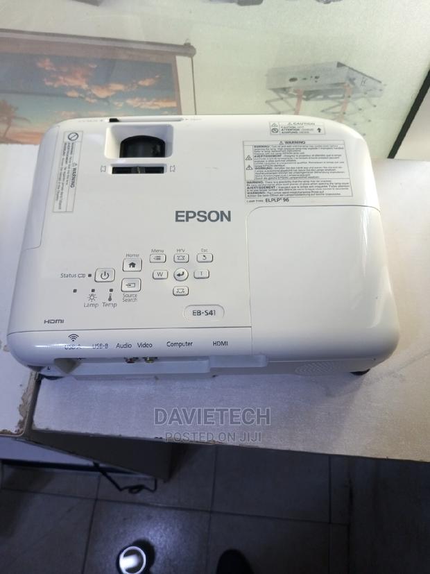 Refurbished EPSON Eb-S41 Projector - thumbnail 2
