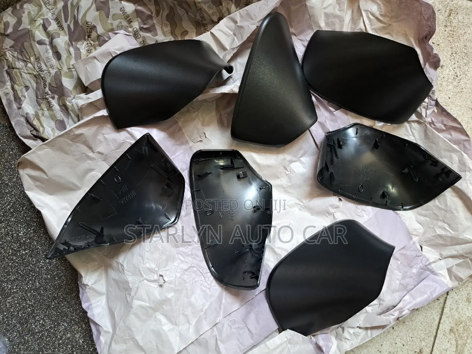 Side Mirror Arm Cover Axio/Fielder 2014/2015