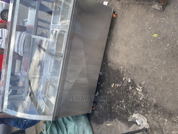 Commerical Food Display - thumbnail 3