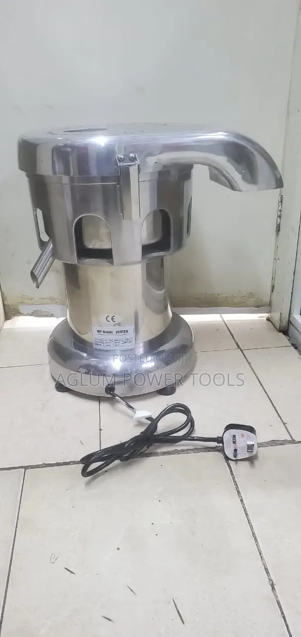 Commercial Juicer