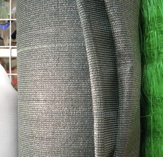 Privacy Screen Netting. 50m X 4m. Roll. - thumbnail 2