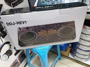 Pioneer DDJ-REV1 - main view