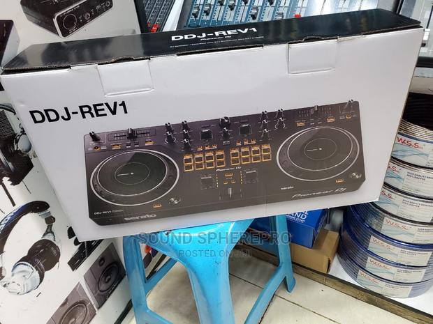 Pioneer DDJ-REV1