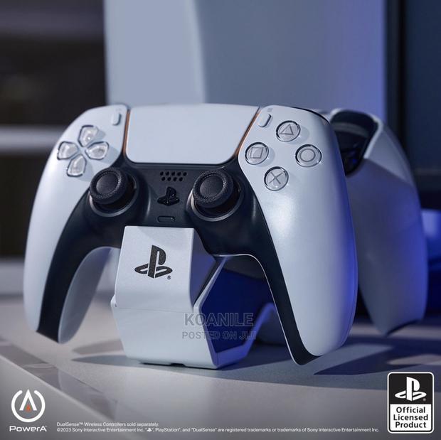 PS5 Twin Charging Station For Dualsense Wireless Controllers - thumbnail 2