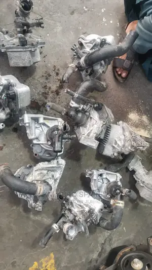 Toyota 1nz Hybrid Water Pump for Fielder, Aqua, Prius, Axio.