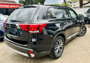 Mitsubishi Outlander 2016 Black