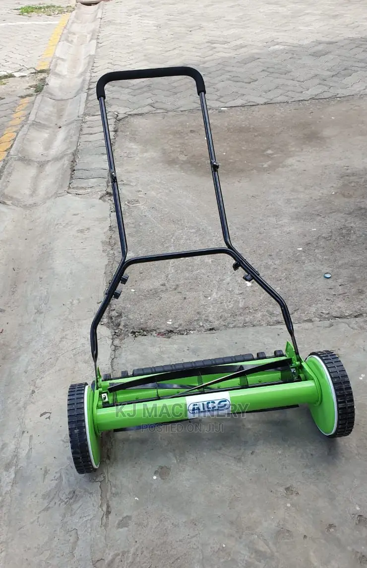 Manual Lawn Mower