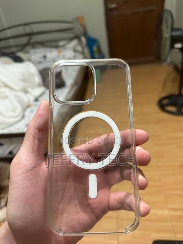 Authentic Apple Clear Magsafe Case for iPhone 14 Pro Max - thumbnail 5
