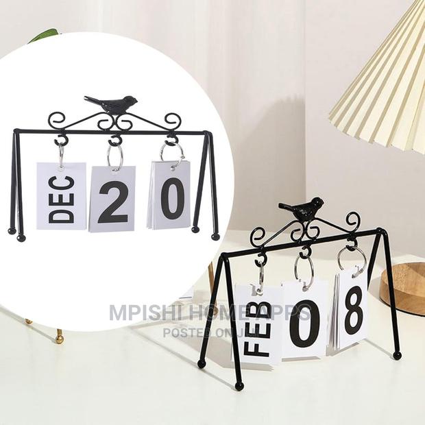 Desk Calendar - thumbnail 4