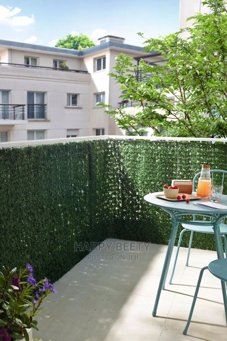 Artificial Ivy Privacy Fence/Hedges