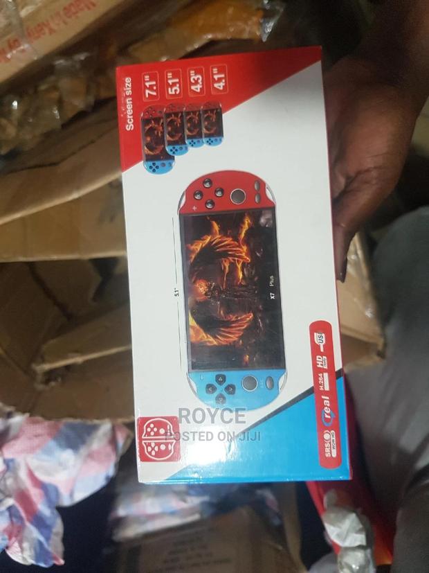 X7 Plus Handheld Game Console - main view