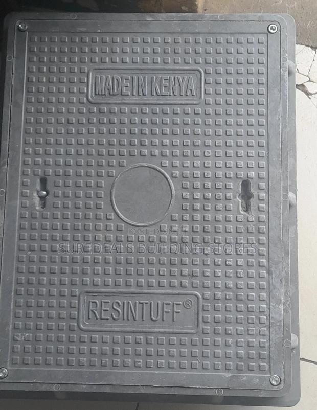 MANHOLE COVER(LOCKABLE)-450mm*600mm