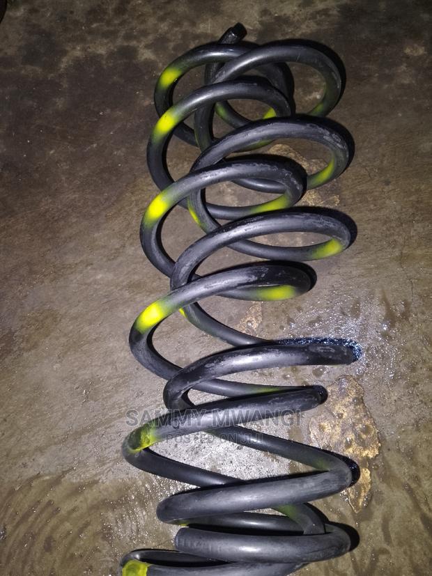 Nissan Note E12 Front Springs - thumbnail 2