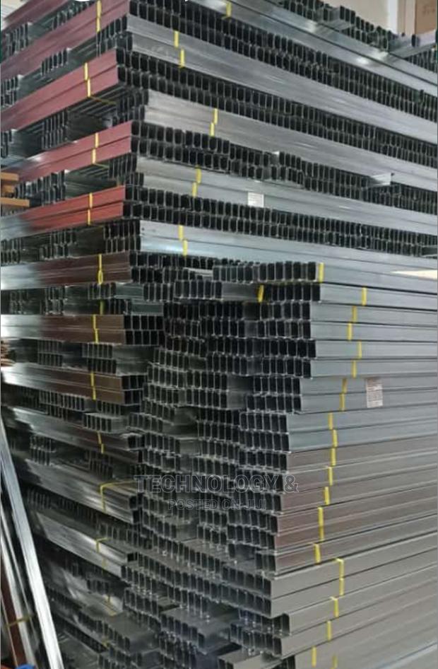 Gypsum Rails (U-Channels) - main view