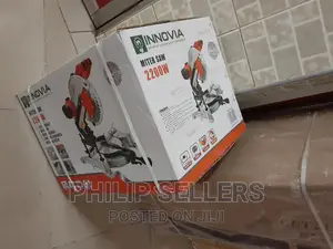 2200W Motor , 5300 RPM for Fast and Powerful Cutting