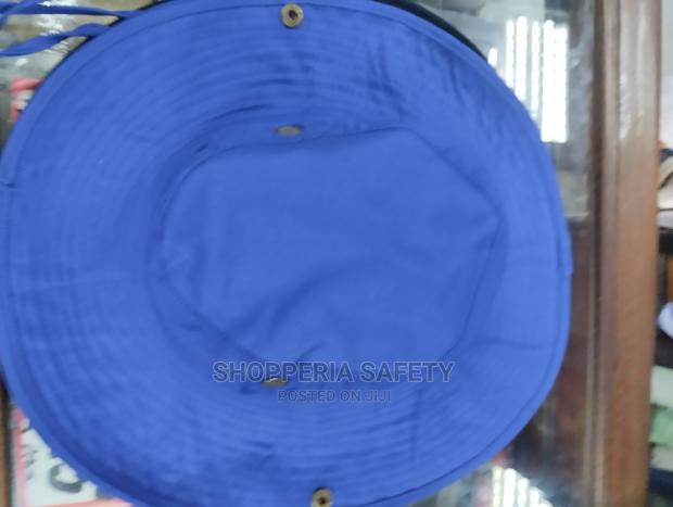 Safari Hats - main view