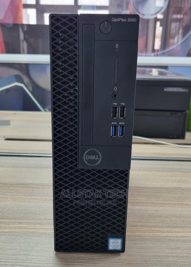 Desktop Computer Dell OptiPlex 3060 8GB Intel Core I5 HDD 500GB - main view