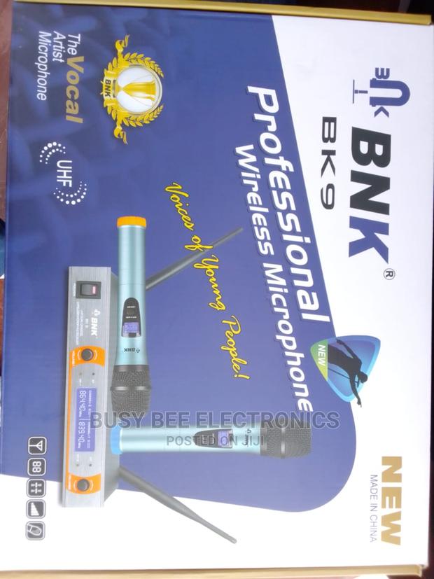 Professional Wireless Microphone - thumbnail 3