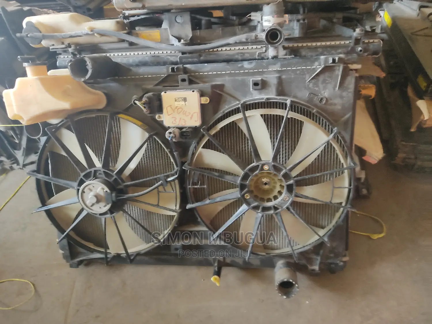 Toyota Crown 2012 Radiator