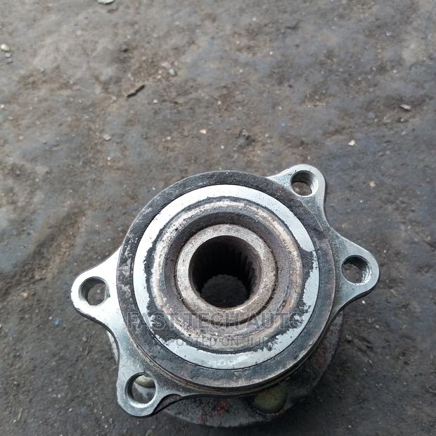 Subaru Bh5 Wheel Hub