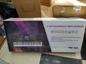 PSR-493 61 Keys Electronic Keyboard