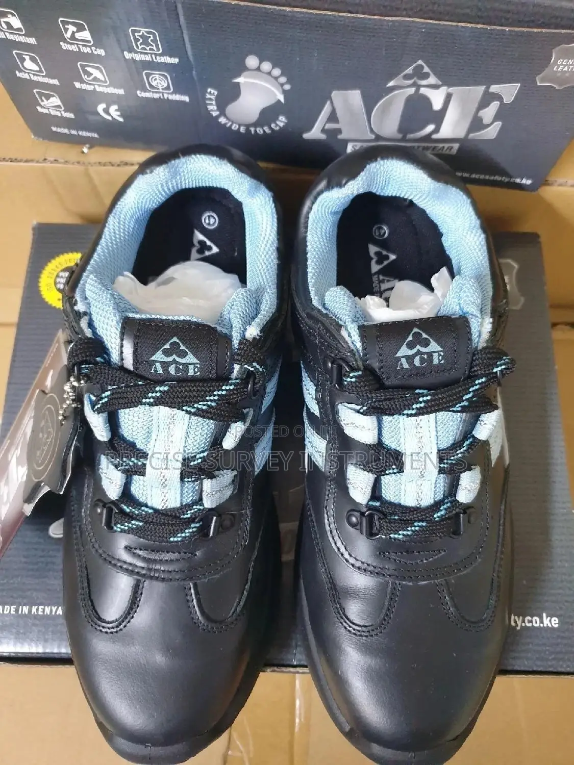 Safety Shoes (Available On Offer)