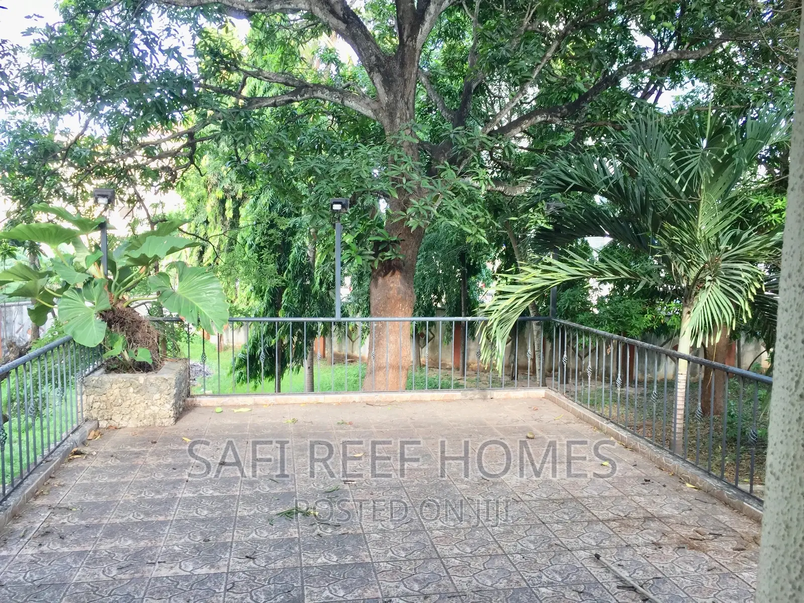 4bdrm Bungalow in Nyali for rent