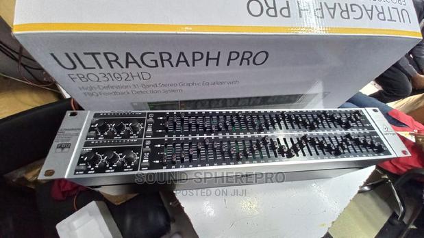 Behringer Ultra Graph Equalizer FBQ3102 - thumbnail 4