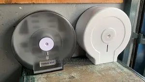 Jumbo Tissue Holders