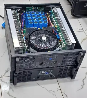 Crest Ca20 Amplifier