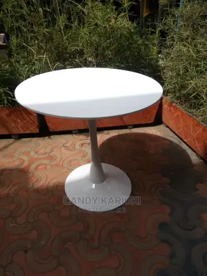 White Cocktail Table