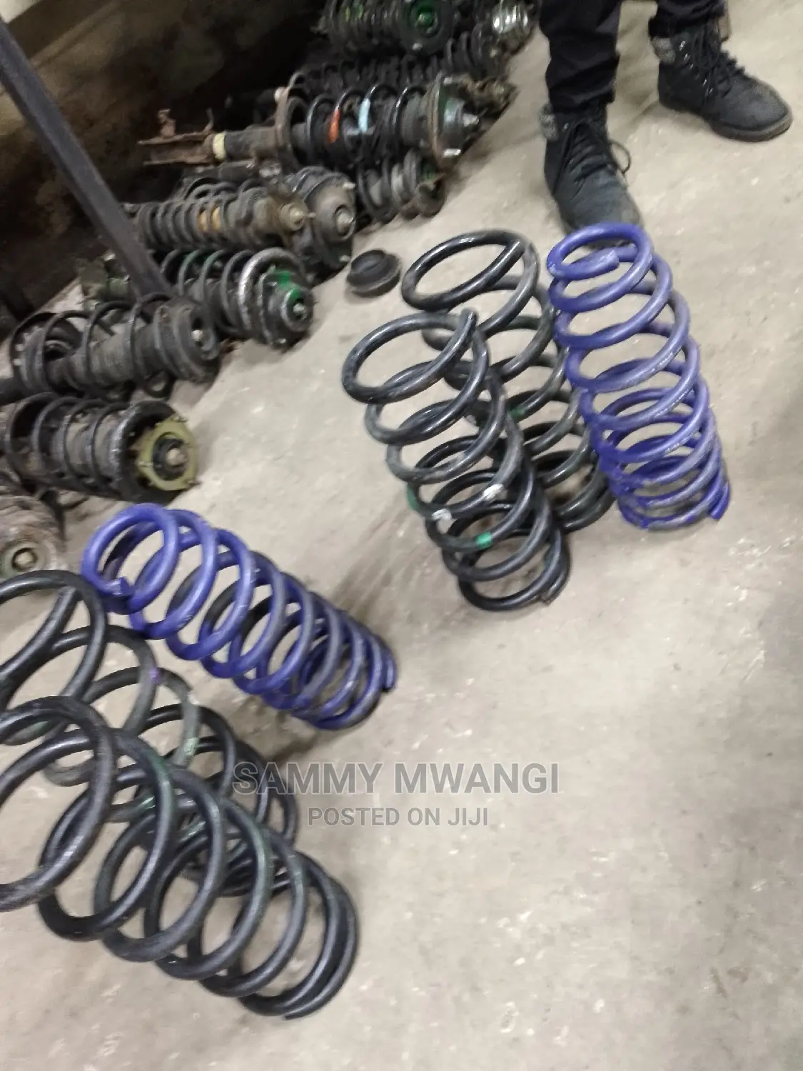 Mercedez Ml 70 ,Ml 350 Springs