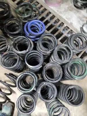 Toyota Noah ,Isis,Voxy Springs Ex Uk