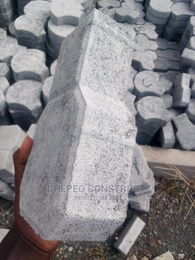 Ordinary Cabro Paving Blocks - thumbnail 2
