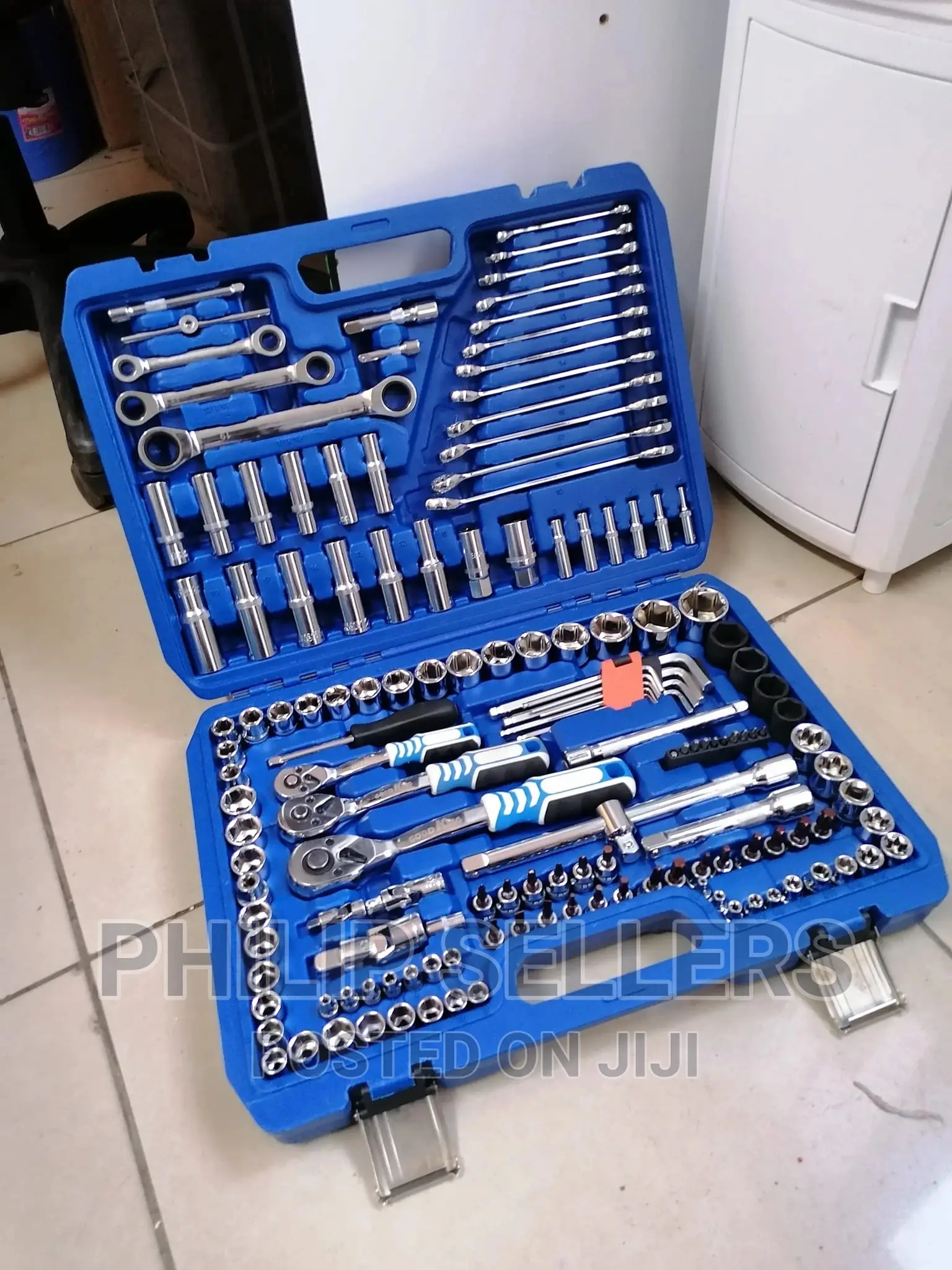 150pcs in Total Chrome Vanadium Steel