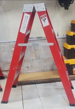 Step Ladder 2 Sided, Made of Fiber