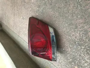 Toyota Crown Athlete 2017 Backlight
