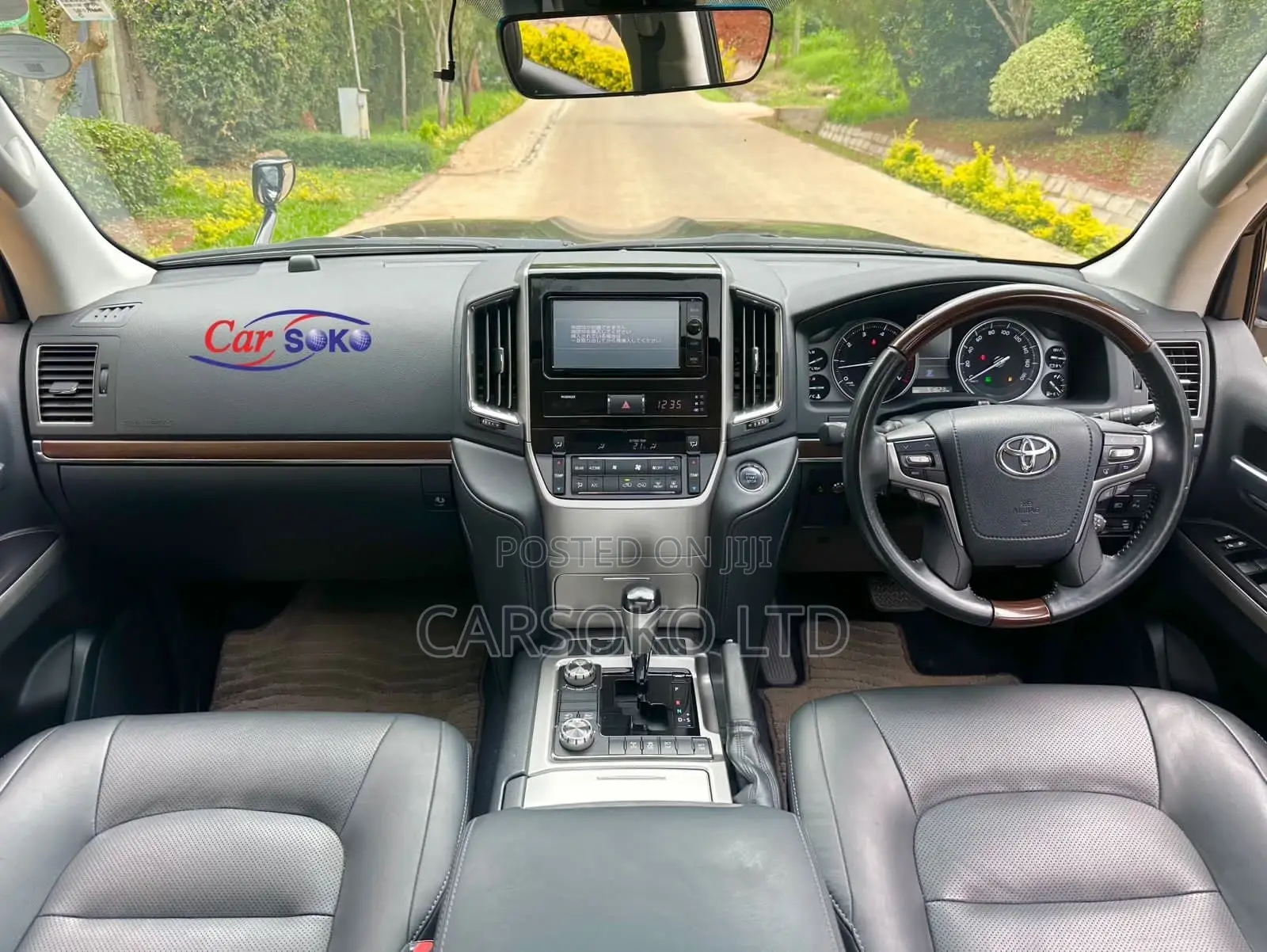 Toyota Land Cruiser 2016 Black