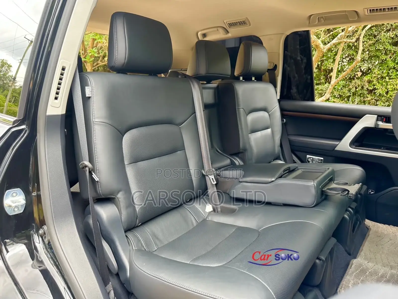 Toyota Land Cruiser 2016 Black